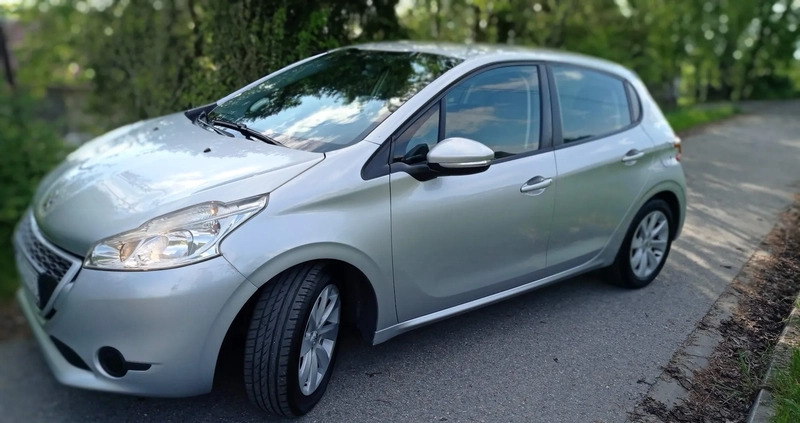 Peugeot 208 cena 24200 przebieg: 131709, rok produkcji 2014 z Bielawa małe 704